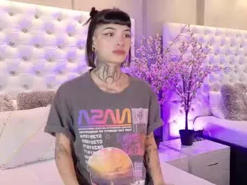 Mist_tMia – webcam model profile photo Image 11