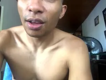 Rinamay_ – webcam model profile photo Image 11