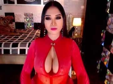 Sun-Moon – webcam model profile photo Image 10