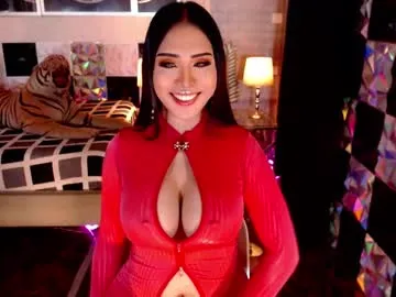 Sun-Moon – webcam model profile photo Image 15