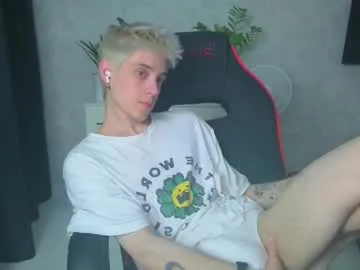 kingdanny_8 – webcam model profile photo Image 3