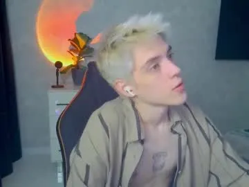 kingdanny_8 – webcam model profile photo Image 7