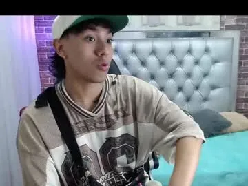 queeneliaa_ – webcam model profile photo Image 16