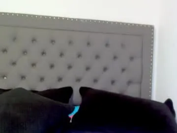 purepleasure25 – webcam model profile photo Image 16