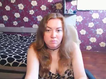 HopeHeaven – webcam model profile photo Image 7