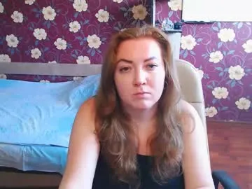 HopeHeaven – webcam model profile photo Image 8