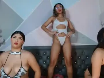 Sugarlina – webcam model profile photo Image 18