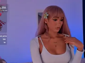 GraypacLive – webcam model profile photo Image 11