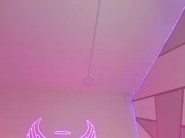 rosalinatoosexy – webcam model profile photo Image 17