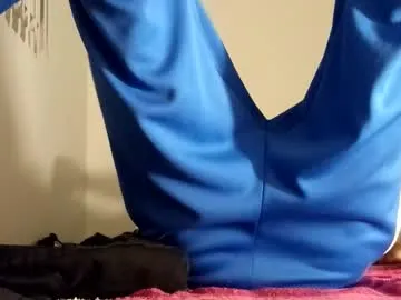 FaaBinaa – webcam model profile photo Image 2