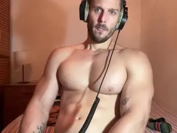 tyler_gus – webcam model profile photo Image 17