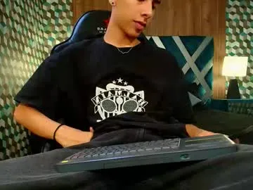 dirtypub – webcam model profile photo Image 11