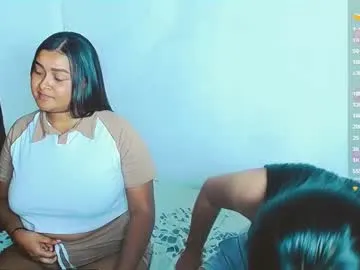 IORio2 – webcam model profile photo Image 6