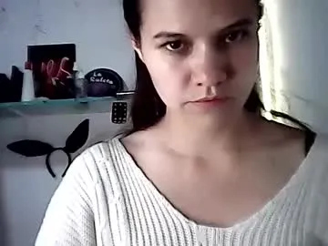 shinyways – webcam model profile photo Image 3