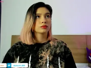 millemimi – webcam model profile photo Image 16