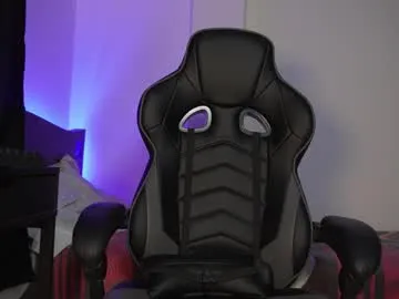 sigmasian – webcam model profile photo Image 17