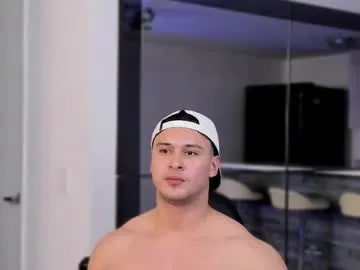 sigmasian – webcam model profile photo Image 6