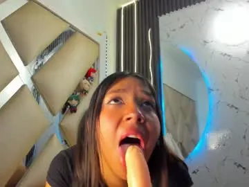 little_v1rgin_angel – webcam model profile photo Image 2