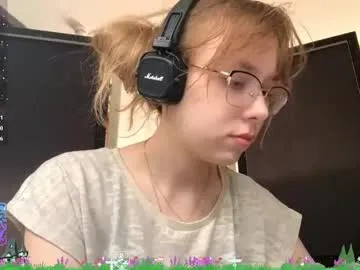 Blonde_sexy21 – webcam model profile photo Image 16