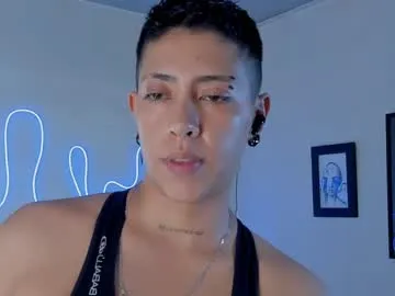 hina_porn – webcam model profile photo Image 12