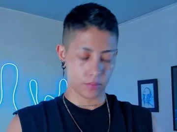 hina_porn – webcam model profile photo Image 14