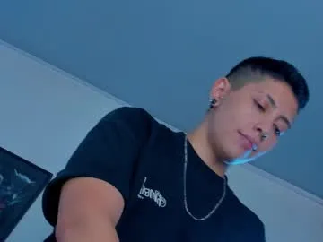 hina_porn – webcam model profile photo Image 15