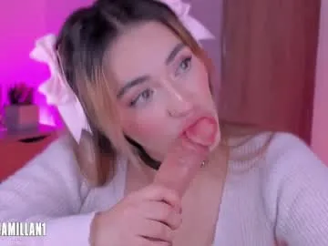 alexa472 – webcam model profile photo Image 3