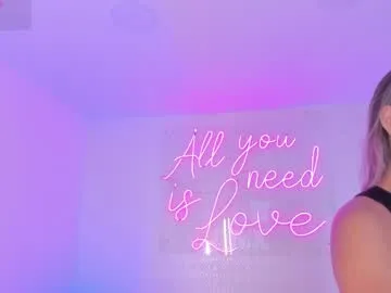 alana15 – webcam model profile photo Image 6