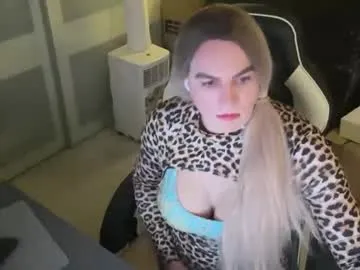 dirtypub – webcam model profile photo Image 4