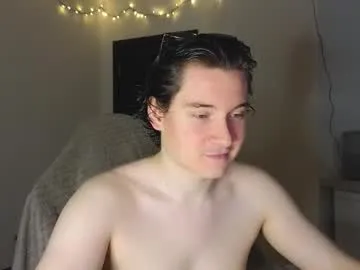 wolfan_sky – webcam model profile photo Image 14