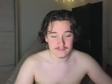 wolfan_sky – webcam model profile photo Image 16