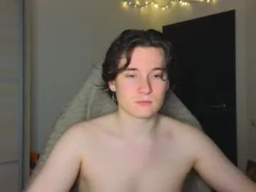 wolfan_sky – webcam model profile photo Image 19