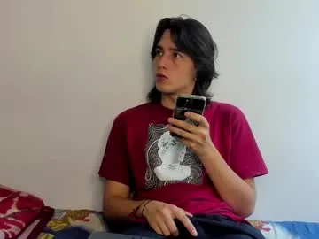 skyisland777 – webcam model profile photo Image 3