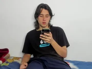 skyisland777 – webcam model profile photo Image 5