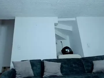 moonn_fox – webcam model profile photo Image 19