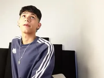 molochnaya000 – webcam model profile photo Image 14