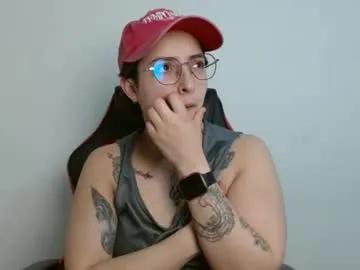 katheasian – webcam model profile photo Image 9