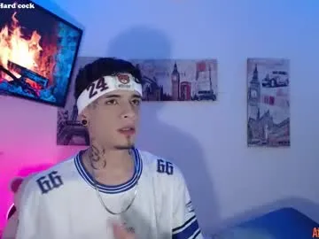 tumbles05 – webcam model profile photo Image 12