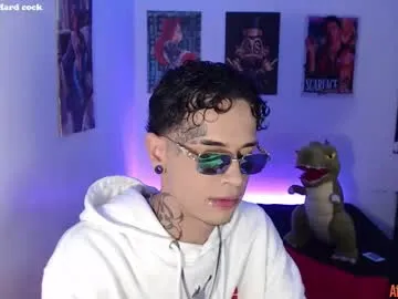 tumbles05 – webcam model profile photo Image 4