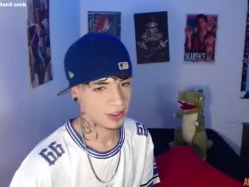 tumbles05 – webcam model profile photo Image 8