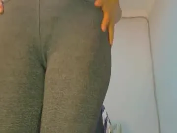 sussi_sotto – webcam model profile photo Image 5