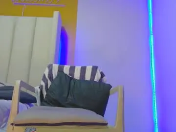 sussi_sotto – webcam model profile photo Image 6