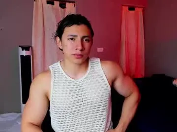 octavarium211 – webcam model profile photo Image 5