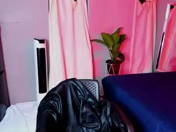 octavarium211 – webcam model profile photo Image 6