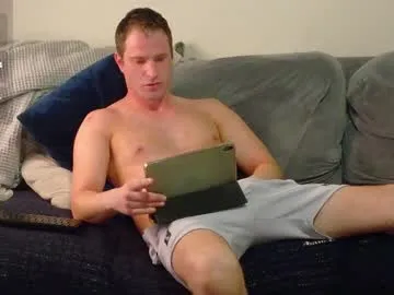 Ninjainia – webcam model profile photo Image 3