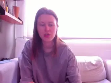 Prueberry – webcam model profile photo Image 6