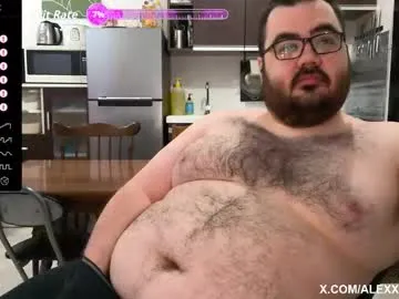 curlytwinkboy – webcam model profile photo Image 16