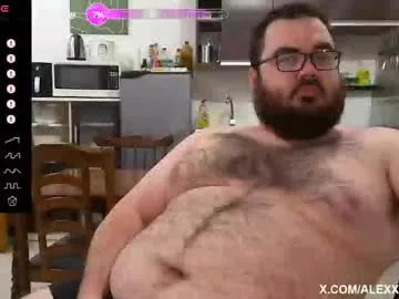 curlytwinkboy – webcam model profile photo Image 4