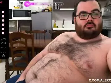 curlytwinkboy – webcam model profile photo Image 7