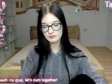 Ninjainia – webcam model profile photo Image 19